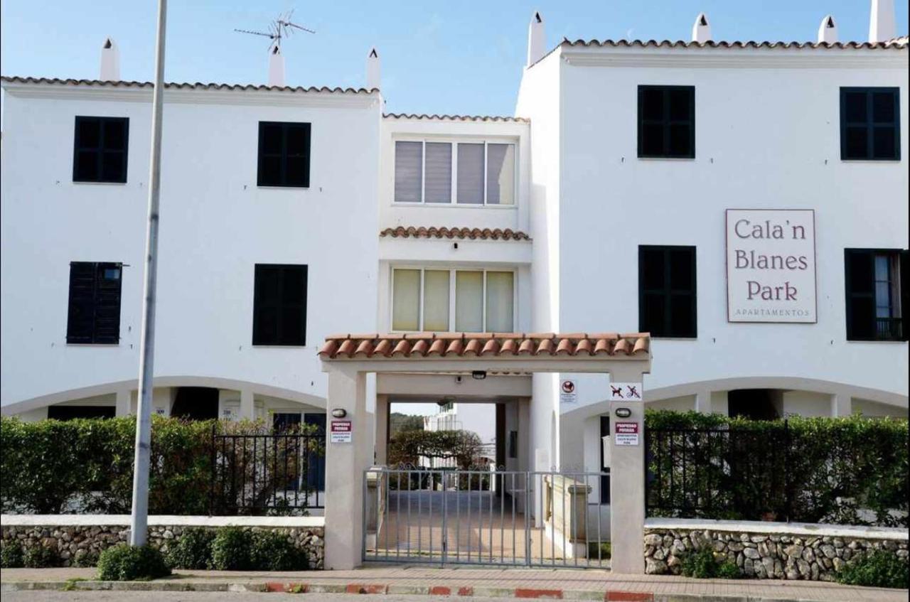 Apartamento Bajo Con Piscina Macarella Cala'N Blanes  Εξωτερικό φωτογραφία